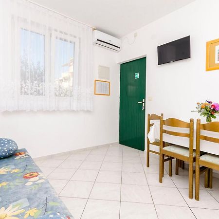 Apartments Mate 特罗吉尔 外观 照片