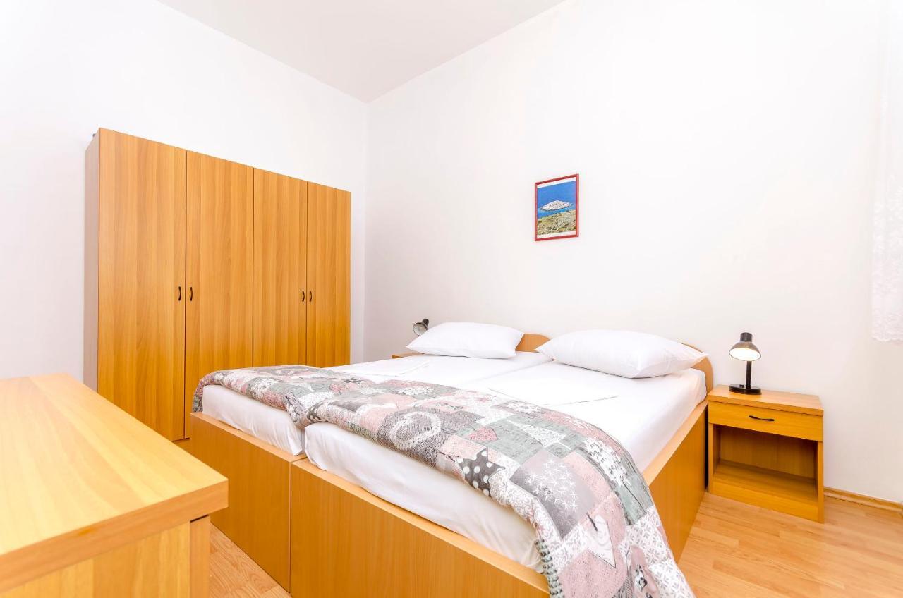 Apartments Mate 特罗吉尔 外观 照片